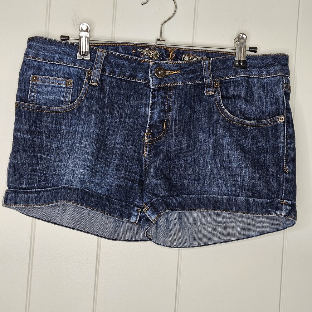 J2 Premium Shorts Size 9 Women's‎
